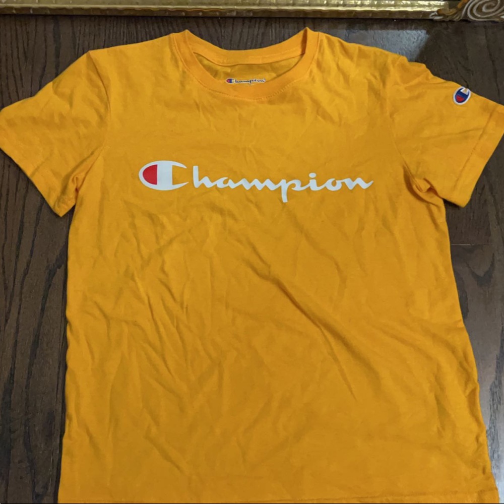 CHAMPION
